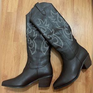 Princess Polly Brown cowboy boots